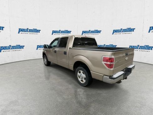 Used 2011 Ford F150 XLT image 8