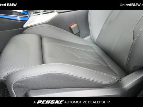 New 2026 BMW X3 xDrive30i w/ M Sport Package AWD/4WD image 9