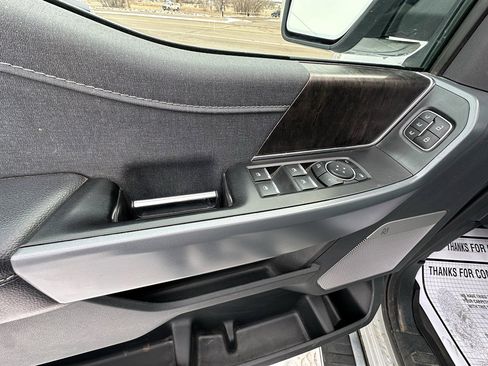 Used 2023 Ford F150 Lariat image 14