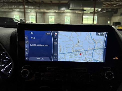 Used 2022 Toyota Highlander Limited AWD/4WD image 21