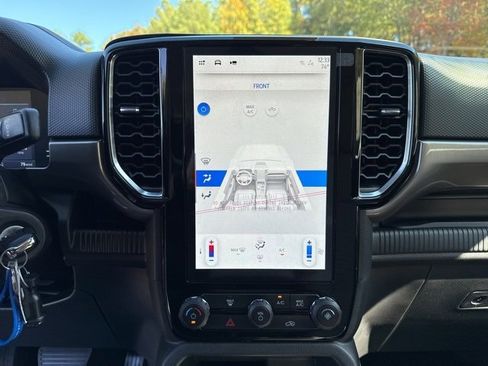 New 2025 Ford Ranger XLT w/ FX4 Off-Road Package image 17