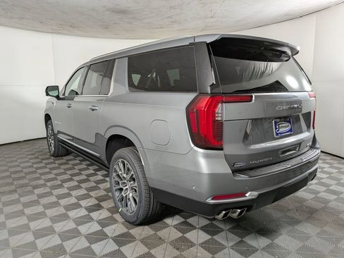 New 2026 GMC Yukon XL Denali w/ Sun & Power Step Package image 4