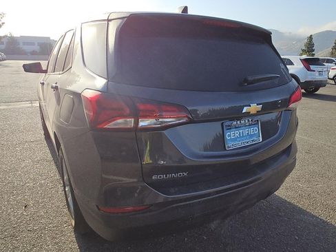 Used 2022 Chevrolet Equinox LS w/ LS Convenience Package FWD image 11