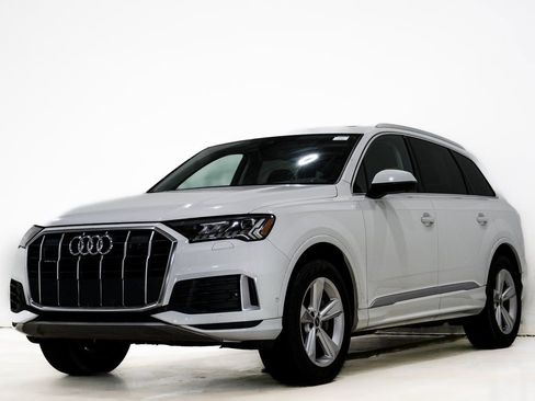 Used 2024 Audi Q7 2.0T Premium Plus image 3