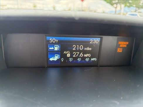 Used 2015 Subaru Forester 2.5i w/ Alloy Wheel Package AWD/4WD image 9