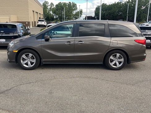 Used 2018 Honda Odyssey EX-L image 3