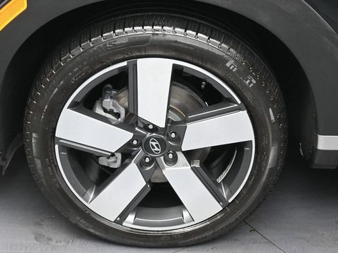 Used 2024 Hyundai Santa Fe Limited FWD image 39