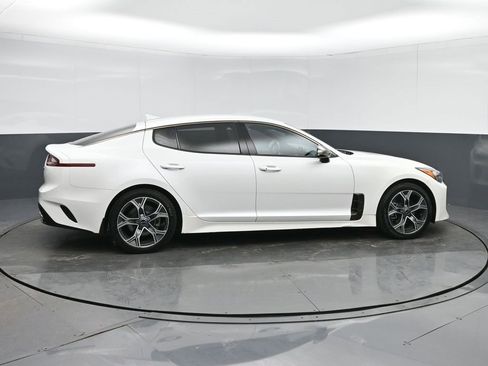 Used 2021 Kia Stinger GT-Line image 8