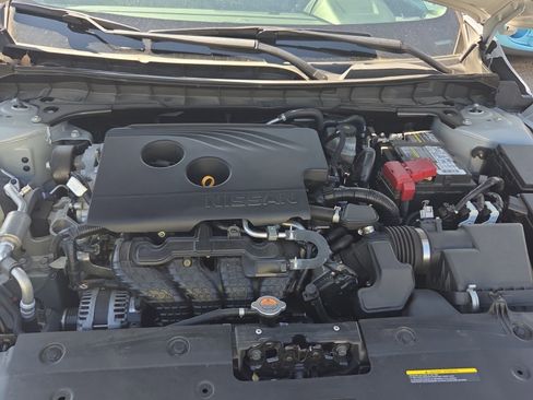 Used 2019 Nissan Altima 2.5 S image 14
