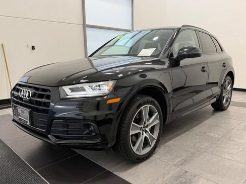 Used 2019 Audi Q5 Prestige w/ Prestige Package AWD/4WD image 7