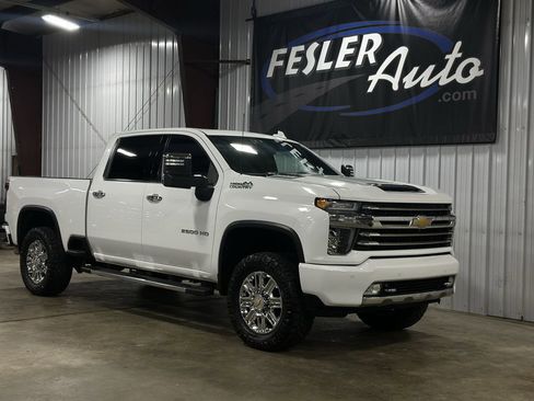Used 2020 Chevrolet Silverado 2500 High Country w/ Z71 Off-Road Package image 42