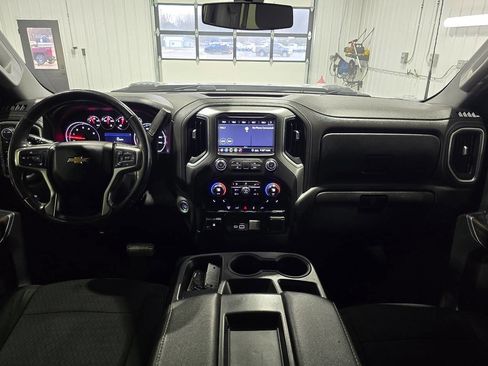 Used 2020 Chevrolet Silverado 2500 LT w/ Convenience Package image 10