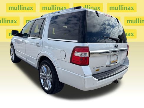 Used 2017 Ford Expedition Platinum image 10