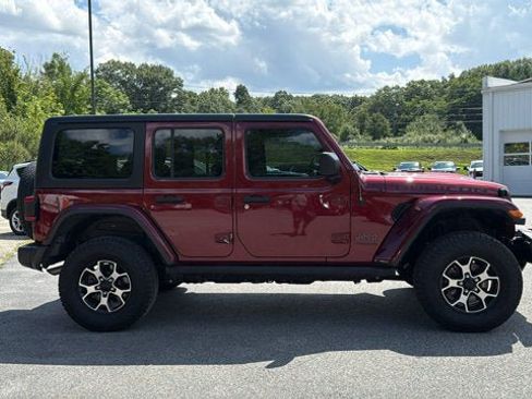 Used 2022 Jeep Wrangler Unlimited Rubicon w/ Dual Top Group AWD/4WD image 5