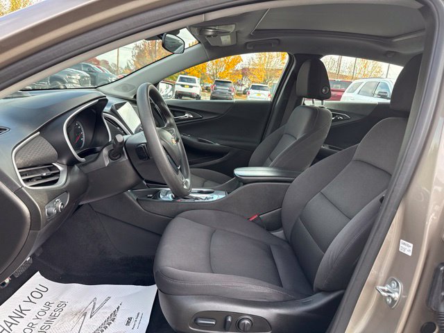 Used 2024 Chevrolet Malibu LT FWD image 22