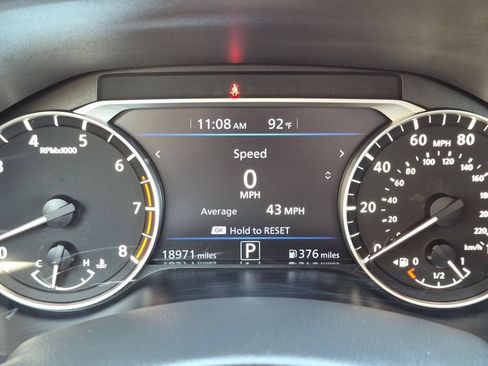 Used 2025 Nissan Altima 2.5 SV FWD image 16