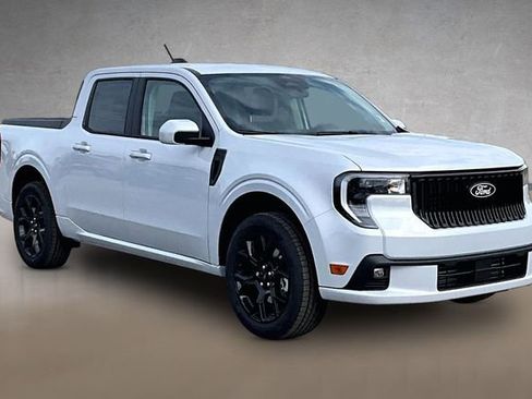 New 2026 Ford Maverick Lobo AWD/4WD image 2