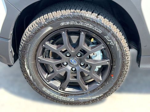 Used 2025 Subaru Crosstrek 2.5i Wilderness image 12