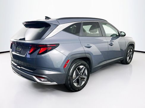 Used 2025 Hyundai Tucson SEL FWD image 9