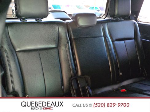 Used 2019 Ford Expedition XLT w/ Equipment Group 202A RWD image 29