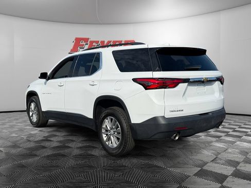Used 2023 Chevrolet Traverse LT FWD image 3