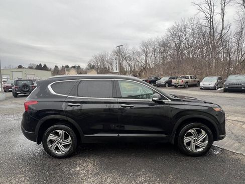 Used 2023 Hyundai Santa Fe SEL image 2