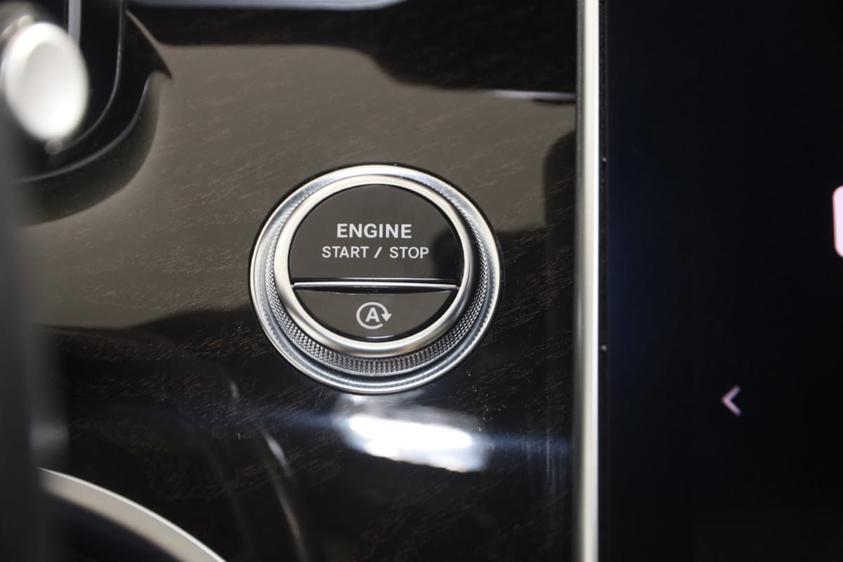 Used 2023 Mercedes-Benz C 300 4MATIC Sedan w/ Exclusive Trim Package image 26