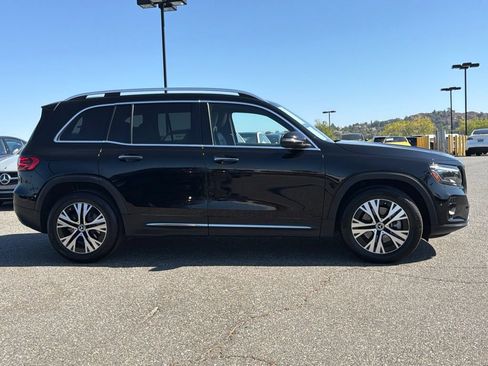 Used 2024 Mercedes-Benz GLB 250 image 6
