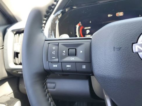 New 2026 Nissan Pathfinder SL AWD/4WD image 21