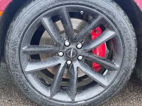 Used 2023 Chrysler 300 C RWD image 7
