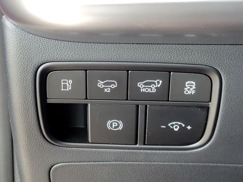 New 2026 Hyundai Ioniq 9 SEL image 15