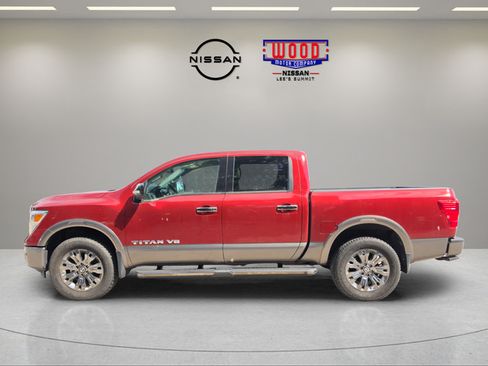 Used 2018 Nissan Titan Platinum Reserve w/ Platinum Utility Package AWD/4WD image 5