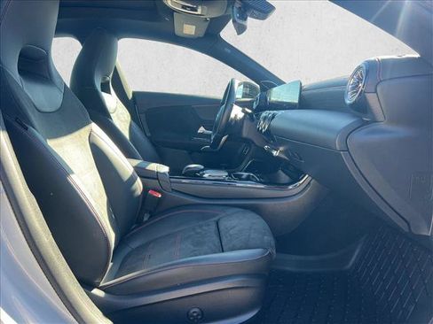 Used 2023 Mercedes-Benz CLA 250 4MATIC image 21