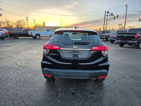 Used 2019 Honda HR-V LX image 24