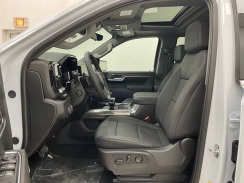 New 2026 Chevrolet Silverado 1500 LTZ AWD/4WD image 11