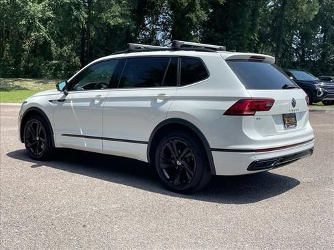 Used 2023 Volkswagen Tiguan SE R-Line FWD image 27