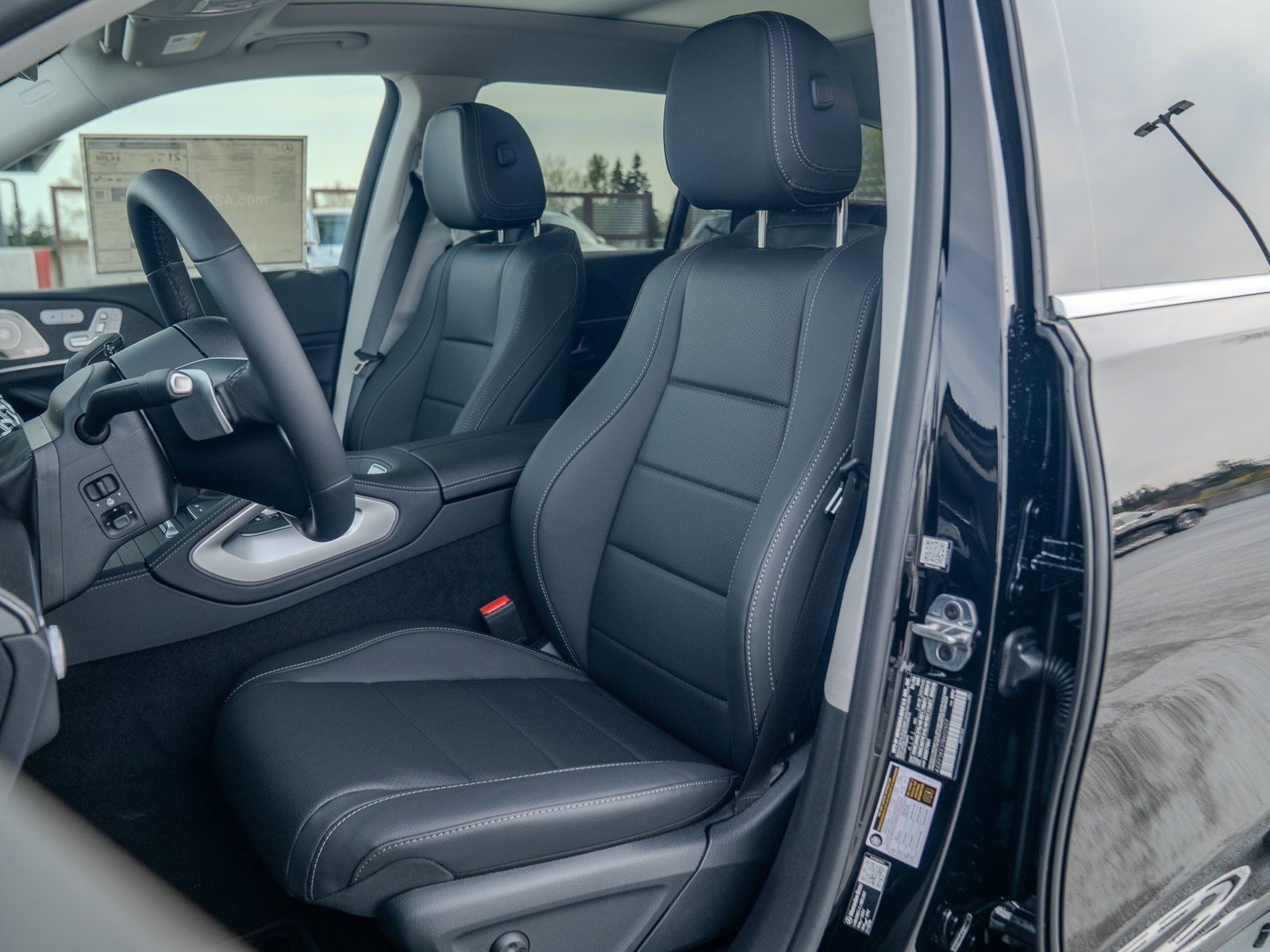 Certified 2026 Mercedes-Benz GLS 450 4MATIC image 17