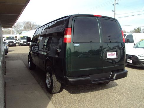 Used 2013 Chevrolet Express 1500 AWD image 5