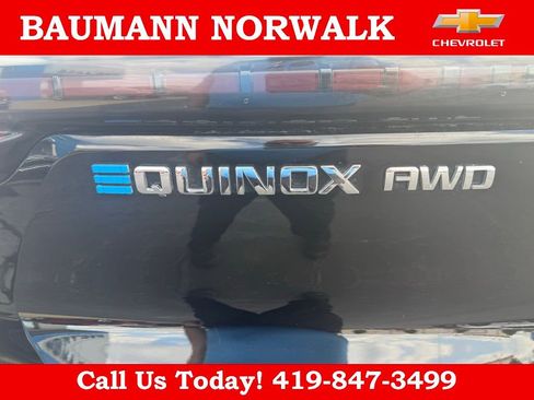 Used 2025 Chevrolet Equinox EV LT w/ Convenience Package AWD/4WD image 8