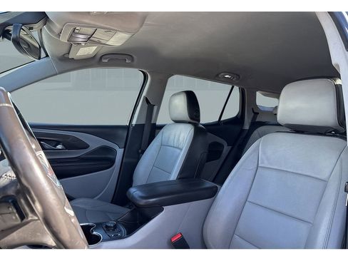 Used 2020 GMC Terrain SLT image 11