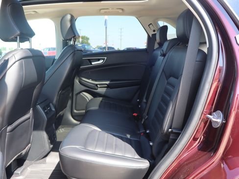 Used 2024 Ford Edge SEL w/ Convenience Package AWD/4WD image 11