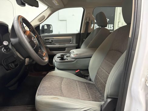 Used 2018 RAM 1500 Outdoorsman AWD/4WD image 15