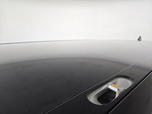Used 2024 Rivian R1S Adventure AWD/4WD image 13