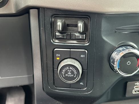 Used 2025 Ford F150 XLT w/ Equipment Group 301A Standard AWD/4WD image 25