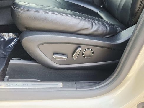 Used 2017 Lincoln MKC Premiere FWD image 35