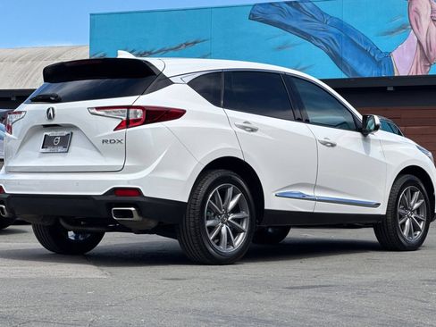 Used 2022 Acura RDX FWD w/ Technology Package image 2