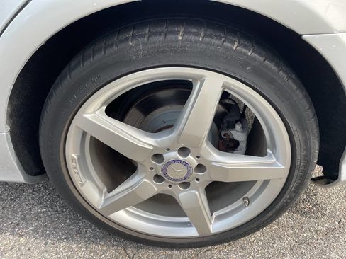 Used 2012 Mercedes-Benz CLS 550 4MATIC image 11