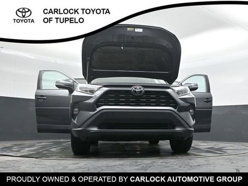 Used 2021 Toyota RAV4 XLE Premium image 50