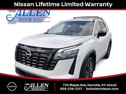 New 2026 Nissan Pathfinder Platinum w/ Cargo Package