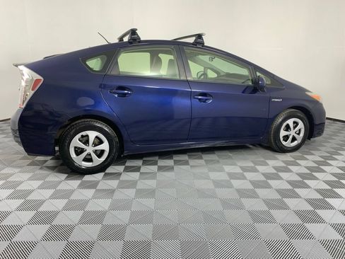 Used 2012 Toyota Prius Two FWD image 6